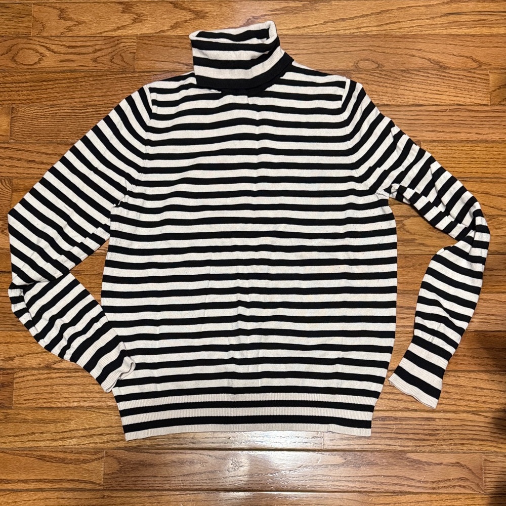 H&M Black and White Striped Turtleneck Sweater